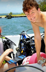 combat-wounded-veteran-challenge-SCUBA-prosthetics-underwater-navigation-4